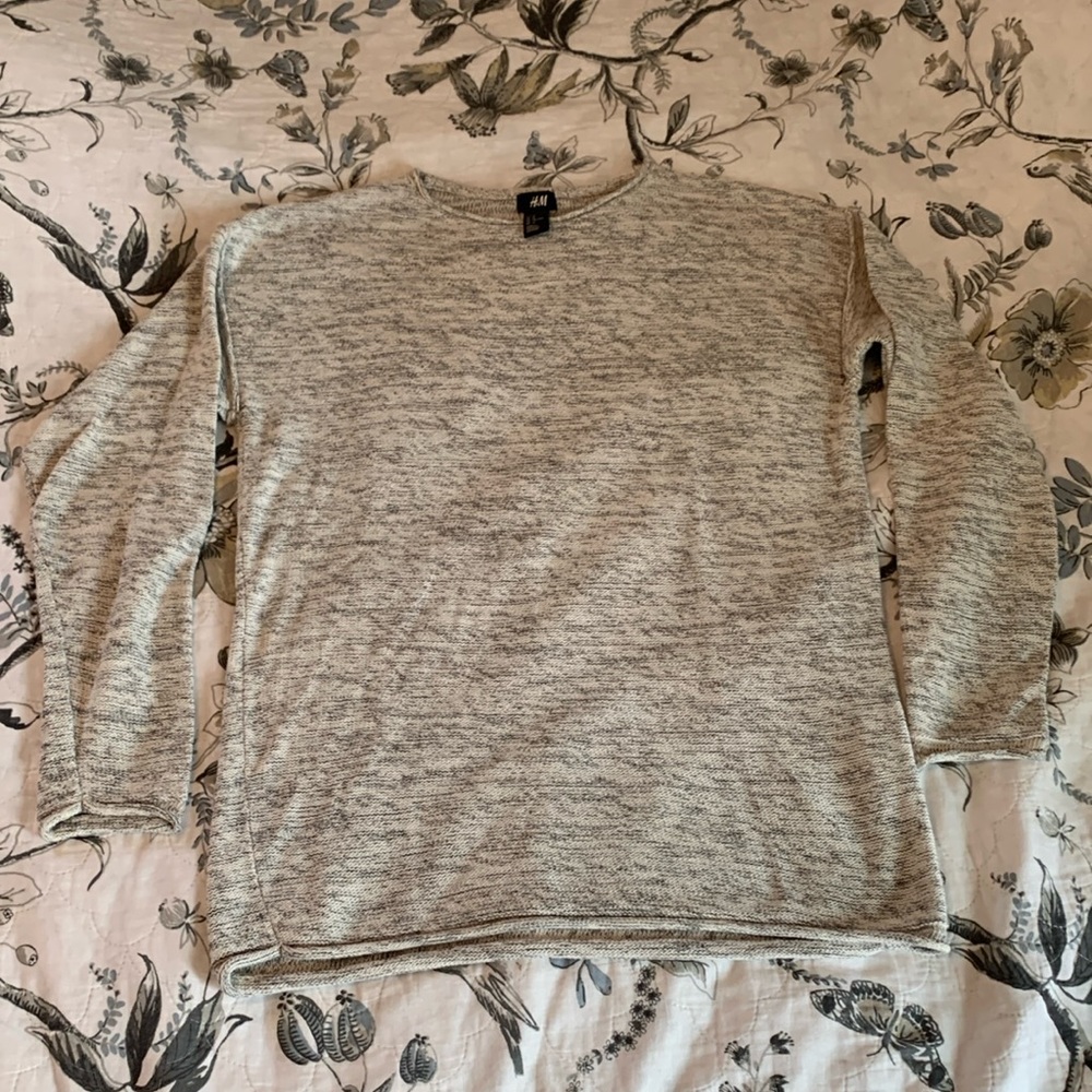 H&M long sleeve Shirt. New without tags